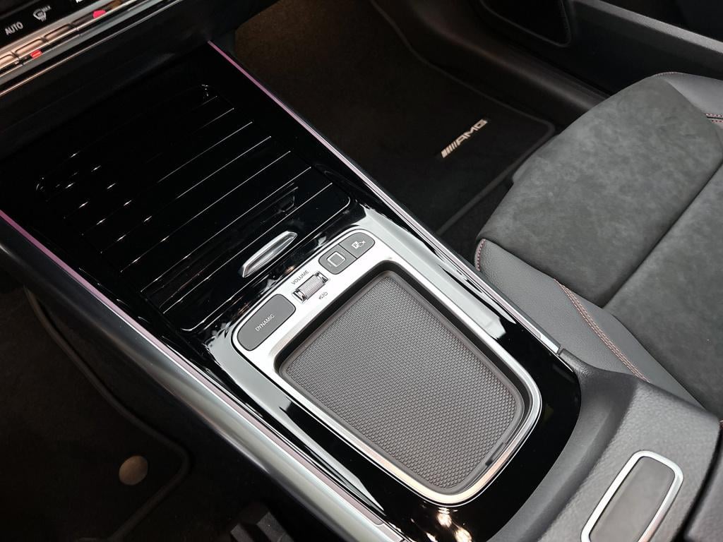 Mercedes-Benz Eqa 250+ business solution amg 71 kwh | trekhaak | nightpakke