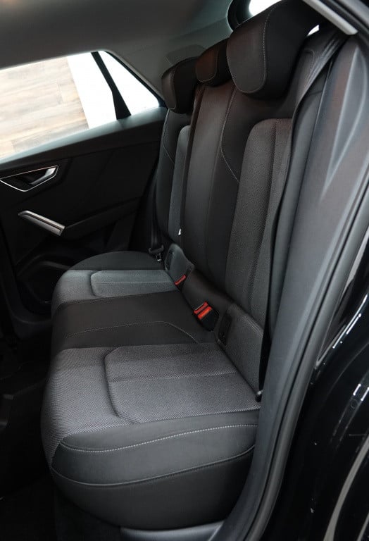 Audi Q2 1.0 tfsi | led | pdc | carplay |