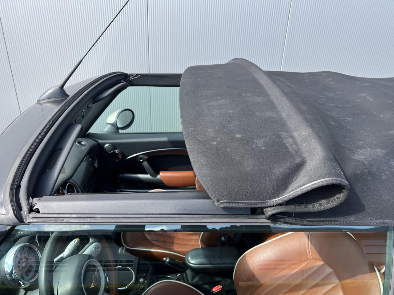 MINI Mini Cabrio 1.6 Cooper Pepper