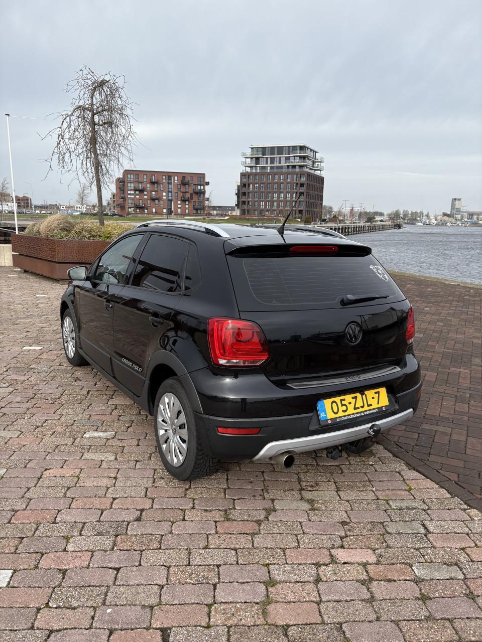 Volkswagen Cross Polo 1.2 TSI 2012 Zwart