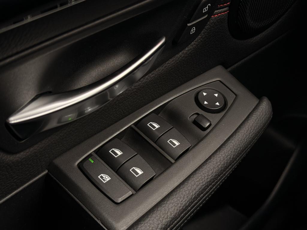 BMW 2-serie active tourer 216d centennial sport line | pano | trekhaak | st