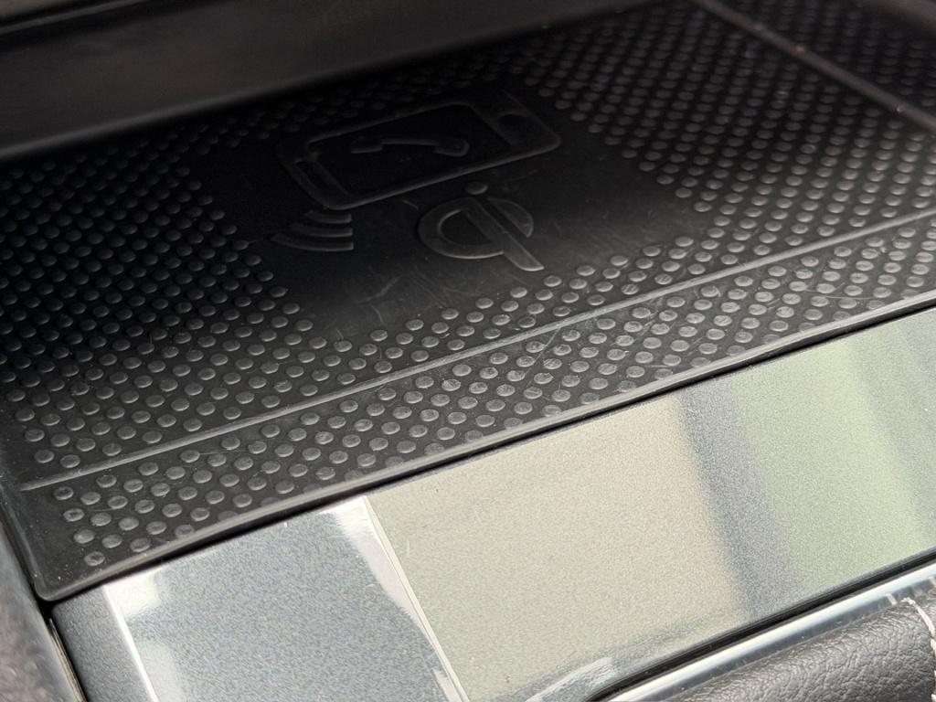 Volkswagen Tiguan 1.5 tsi 150pk dsg r-line | trekhaak | camera | carplay | 