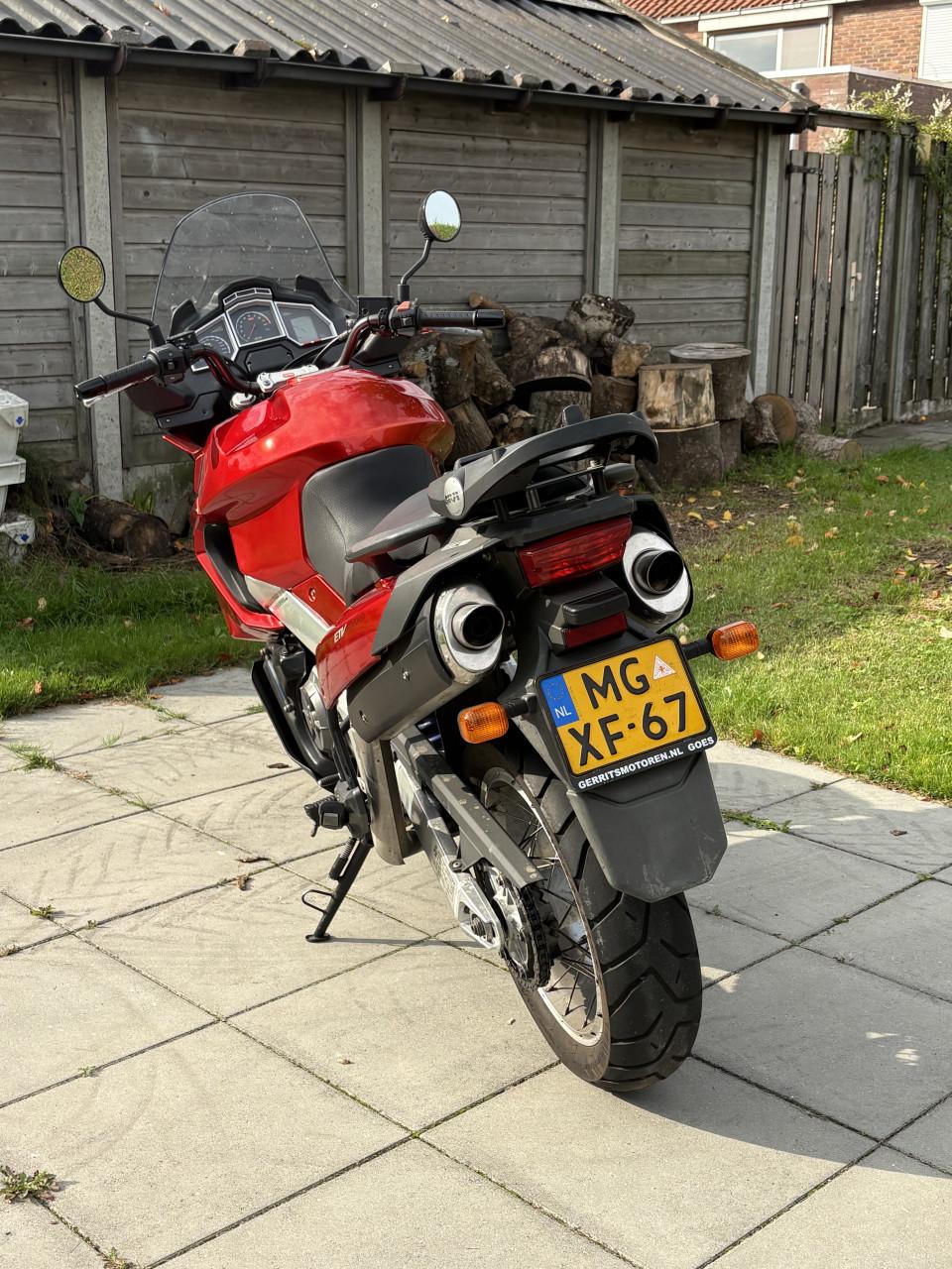 Aprilia ETV 1000 Caponord
