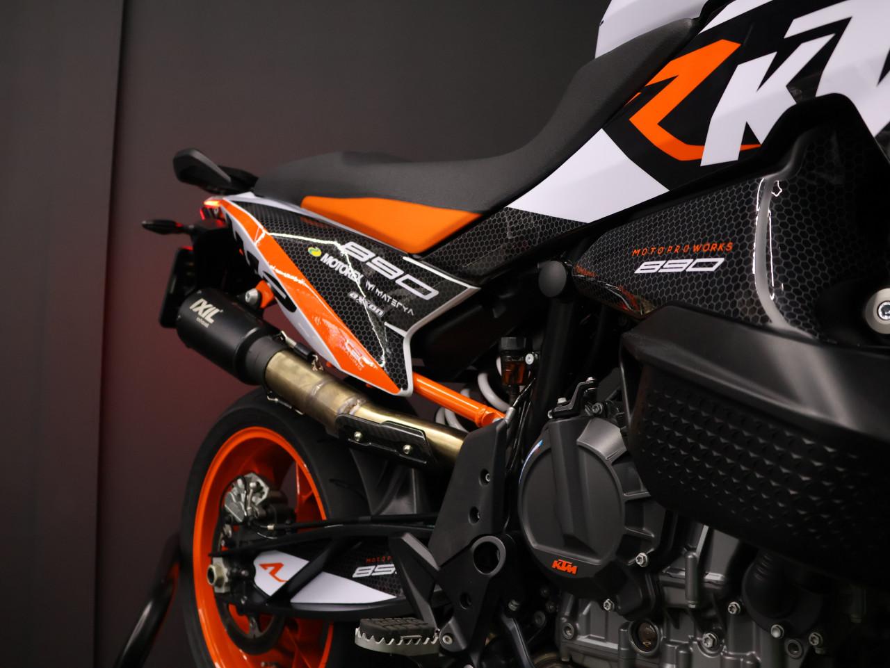 KTM 890 SMT + TechPack | BTW Motor