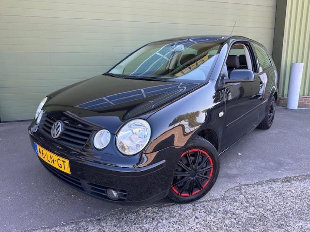 Volkswagen Polo 1.4 - 16v sportline