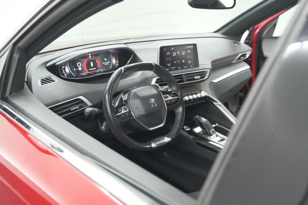 Peugeot 3008 puretech 130 eat6 gt | allseason banden | trekhaak | panoramad