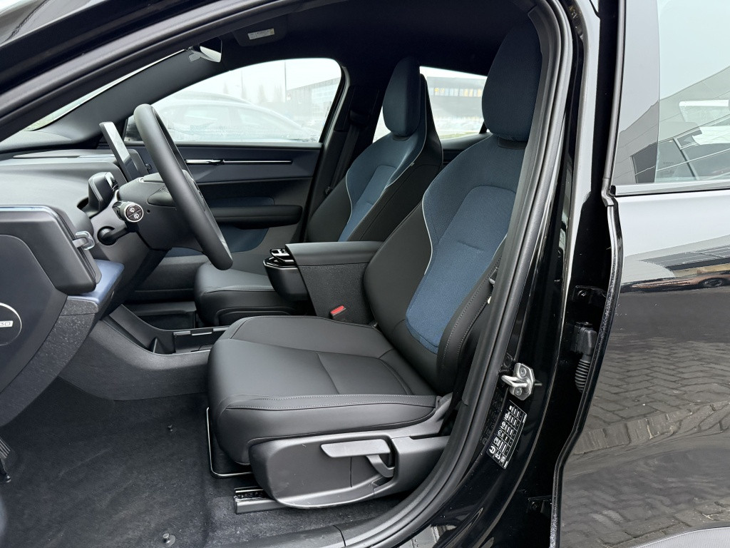 Volvo Ex30 nieuwprijs € 47.826 | extended range plus | climate | 20"