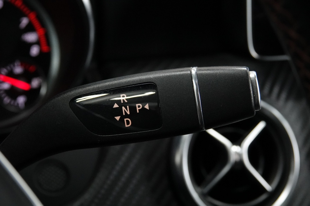 Mercedes-Benz A-Klasse 180 | amg-styling | pano | verkocht