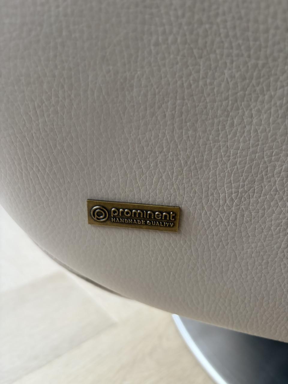 Set van 2 Prominent sta-op relax fauteuils (ZGAN!)