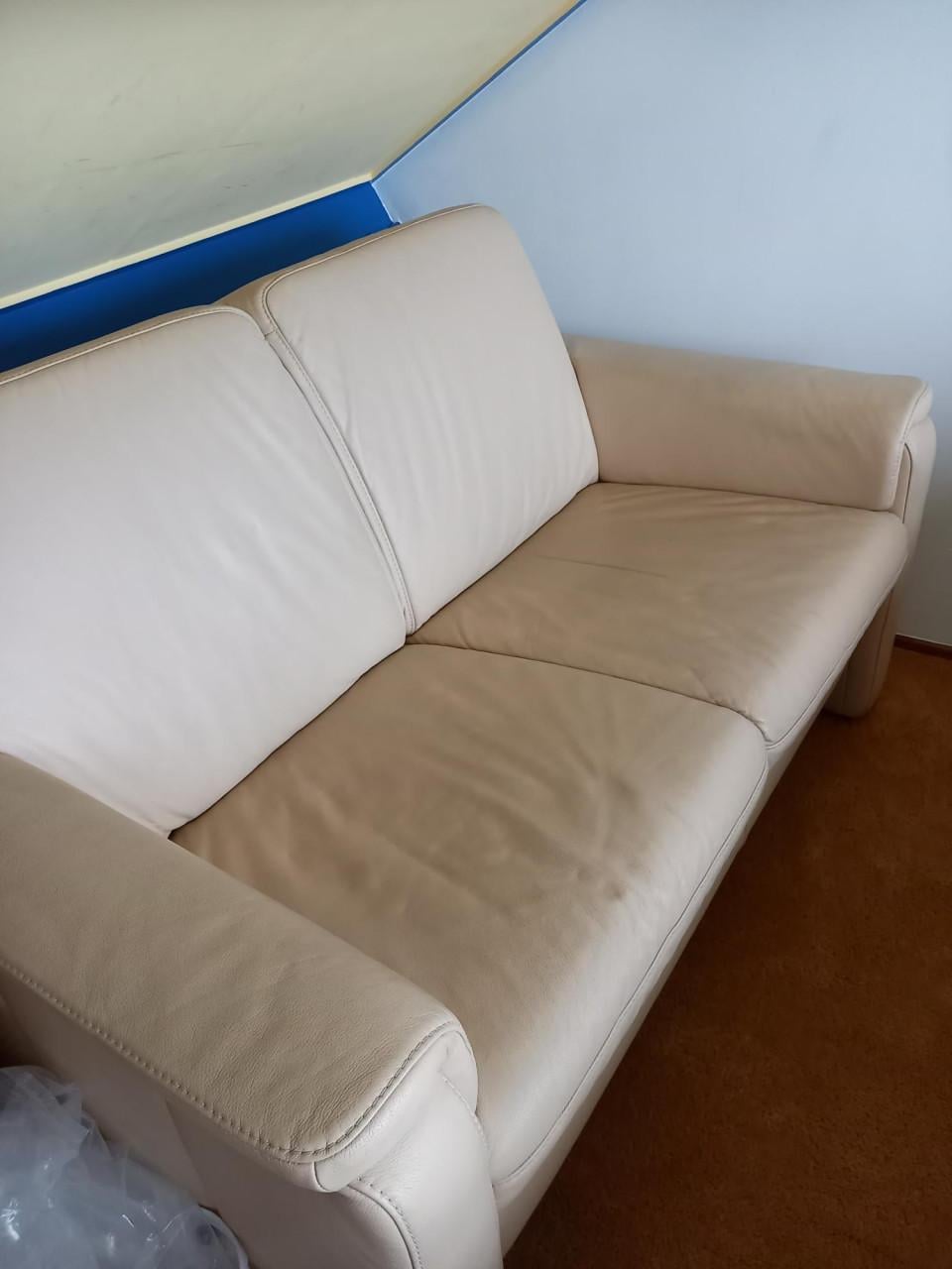 Lederen bankje te koop