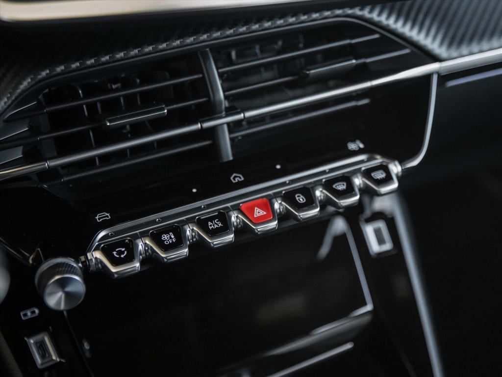 Peugeot 2008 1.2 puretech 130pk gt automaat