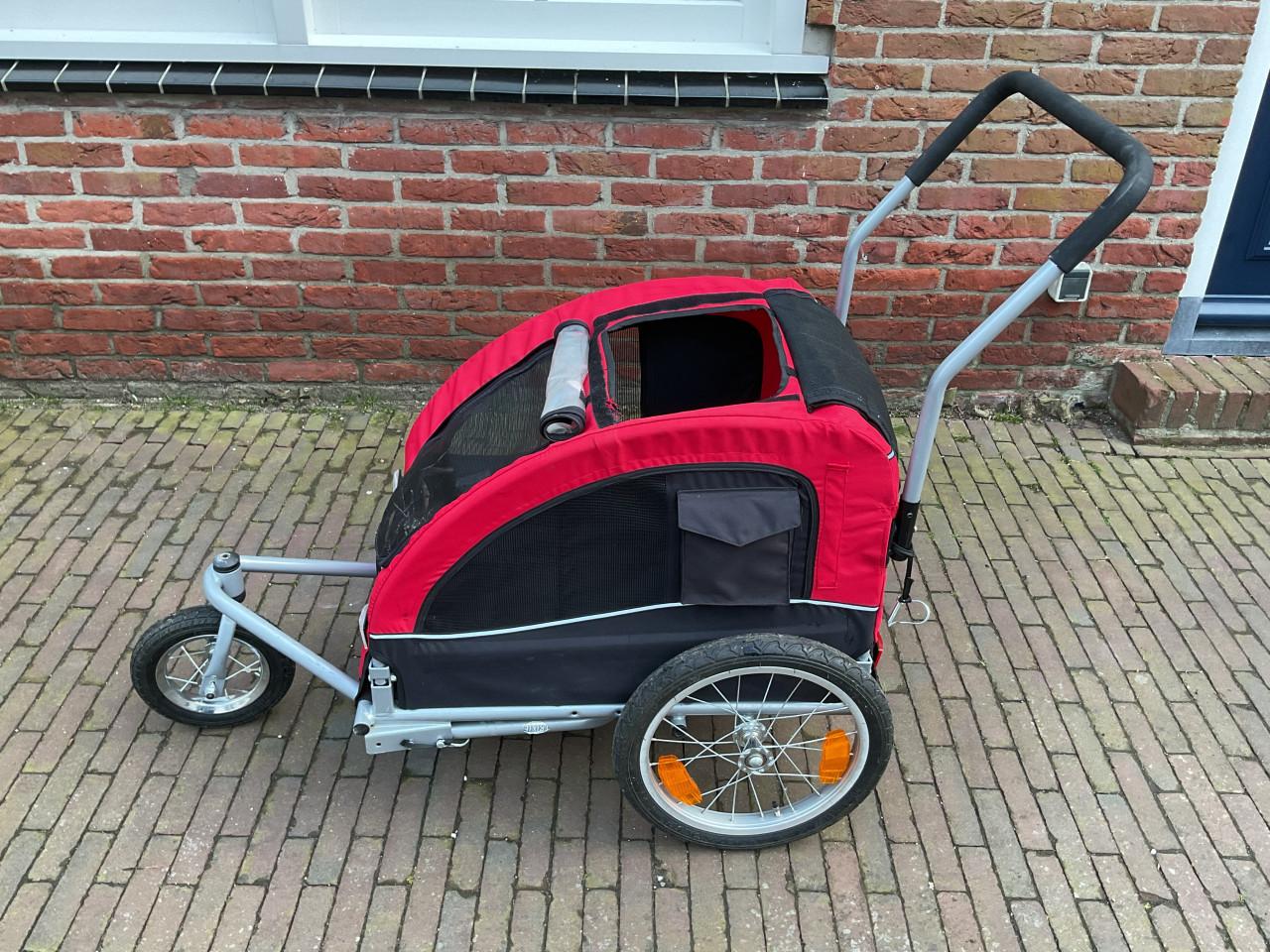 Hondenfietskar