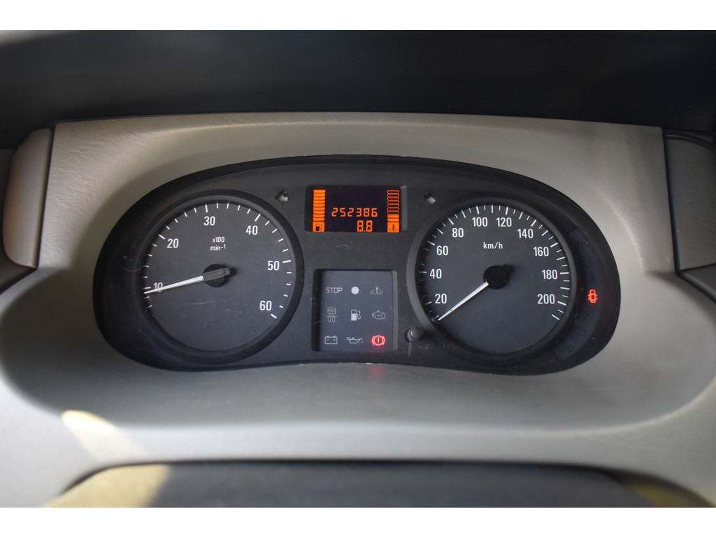 Opel Vivaro 2.5cdti | rolstoelbus | 9 persoons