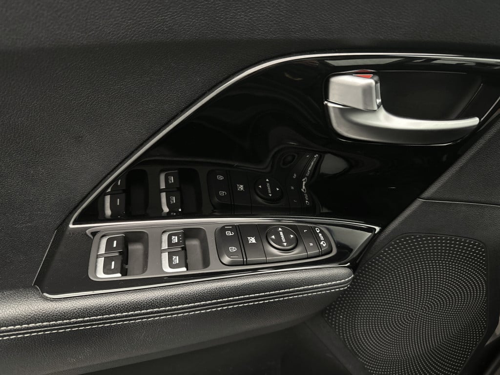 Kia Niro 1.6 gdi hybrid edition | 1e eigenaar | schuif/kantel dak | trekhaa