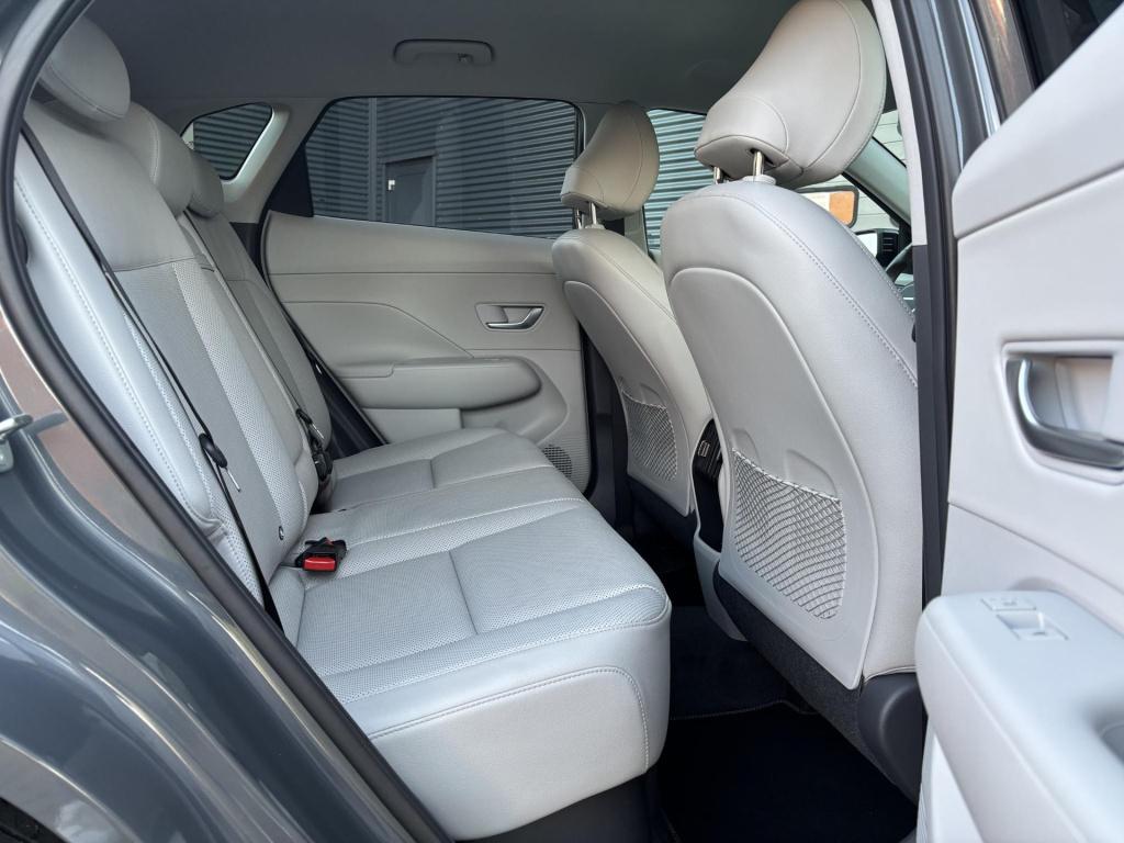 Hyundai Kona 1.6 gdi hev premium nl-auto, meest luxe uitvoering!