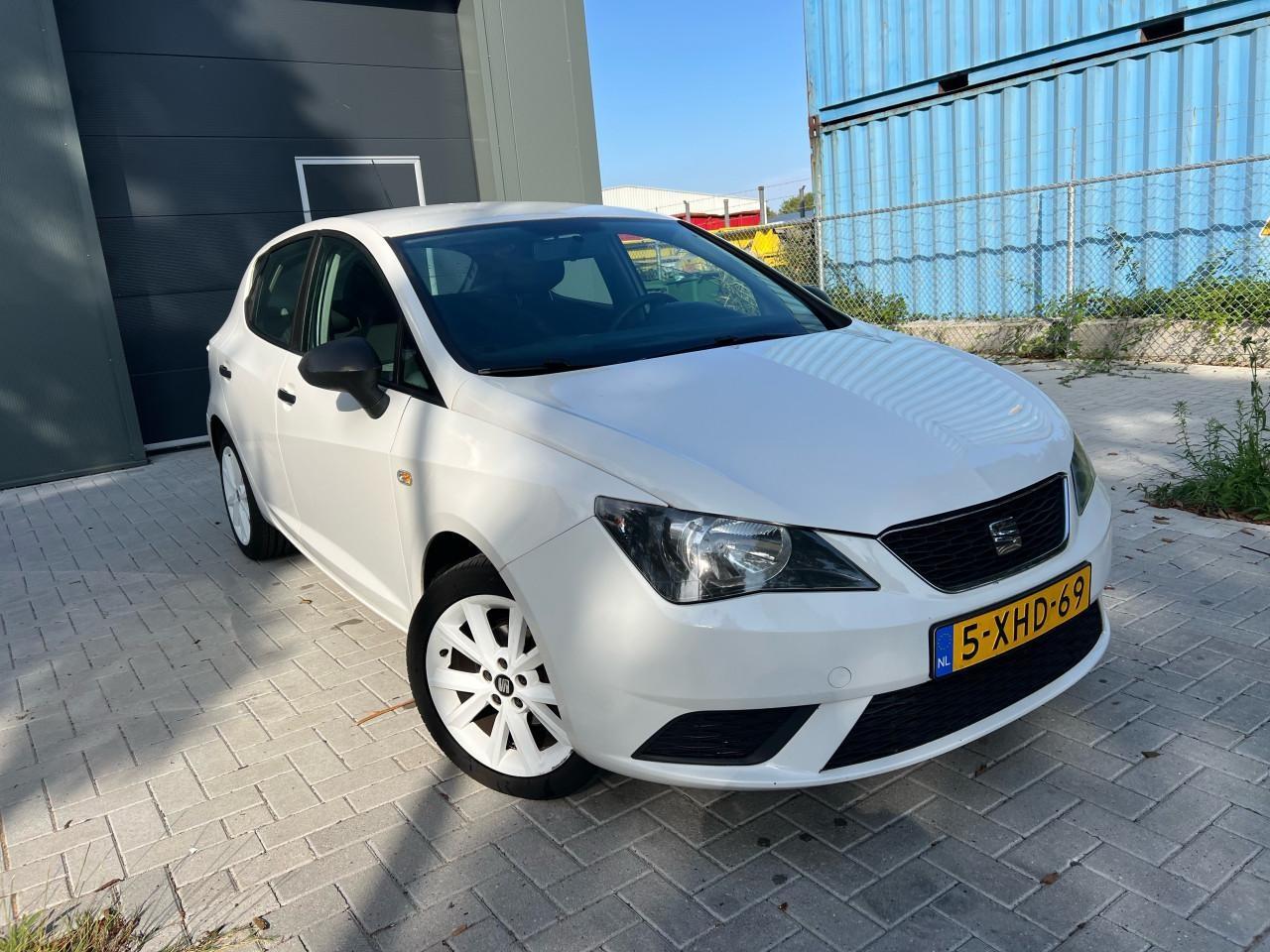 Seat Ibiza SC 1.2TSI Style Airco/Cruise/ Jaar apk