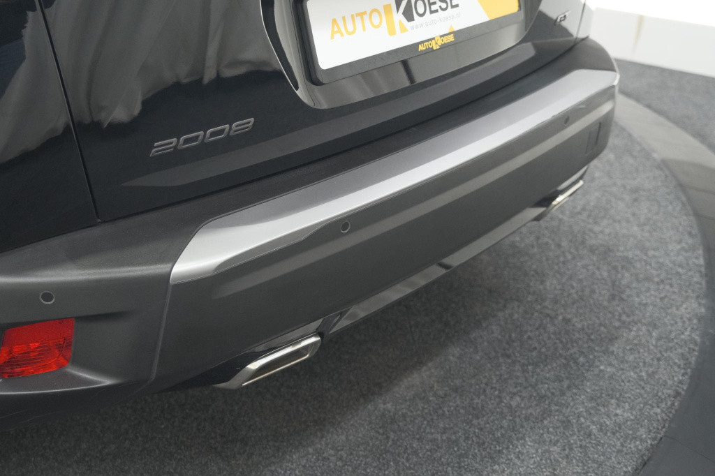Peugeot 2008 puretech 130 eat8 gt | camera | apple carplay | parkeersensore