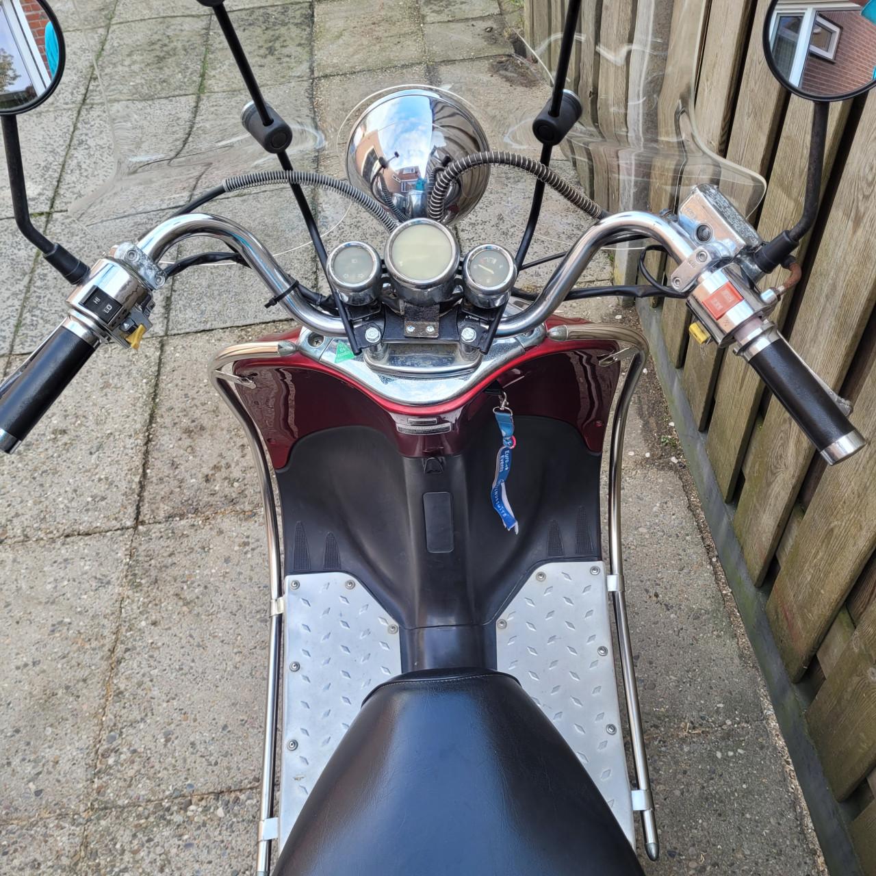 Leuke retro scooter