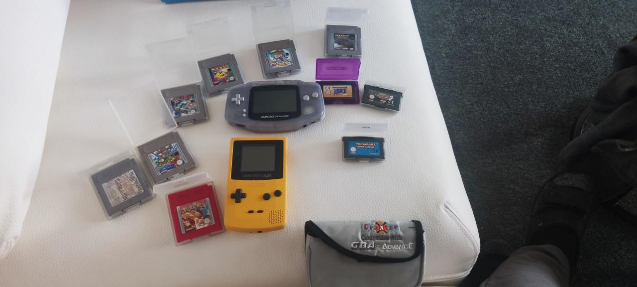 Nintendo gameboy complete set