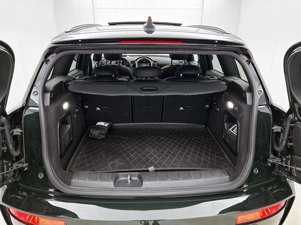 Mini Clubman 2.0 jcw all4 john cooper works | automaat | panoramadak | navi