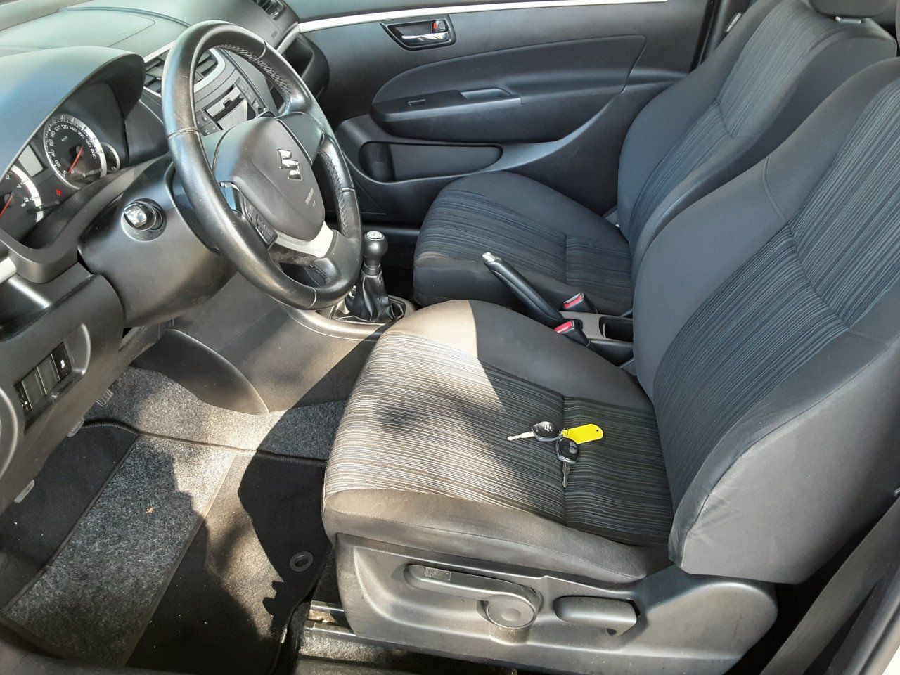 Suzuki Swift 1.2 Base EASSS