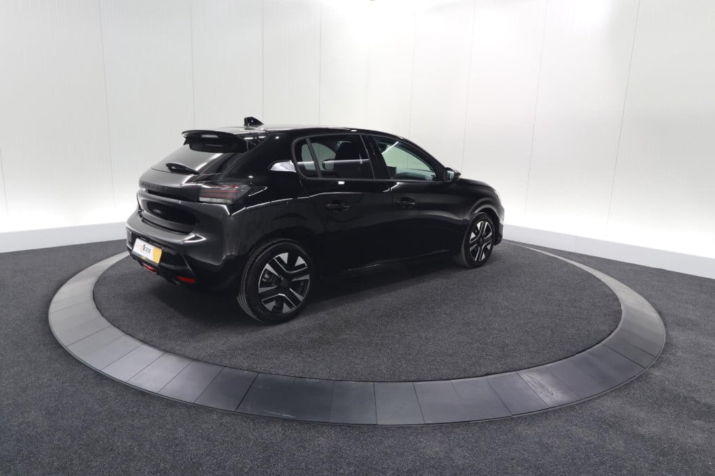 Peugeot 208 puretech 100 allure | 360 camera | dodehoekdetectie | stoelverw