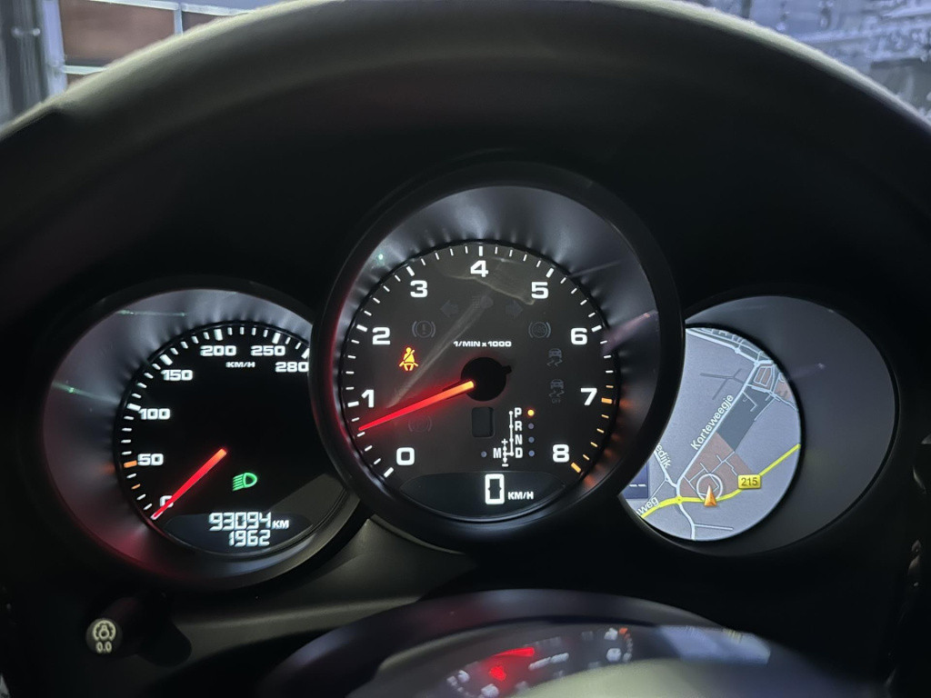 Porsche Macan 3.0 s *luchtvering*sportchrono*stoelventilatie