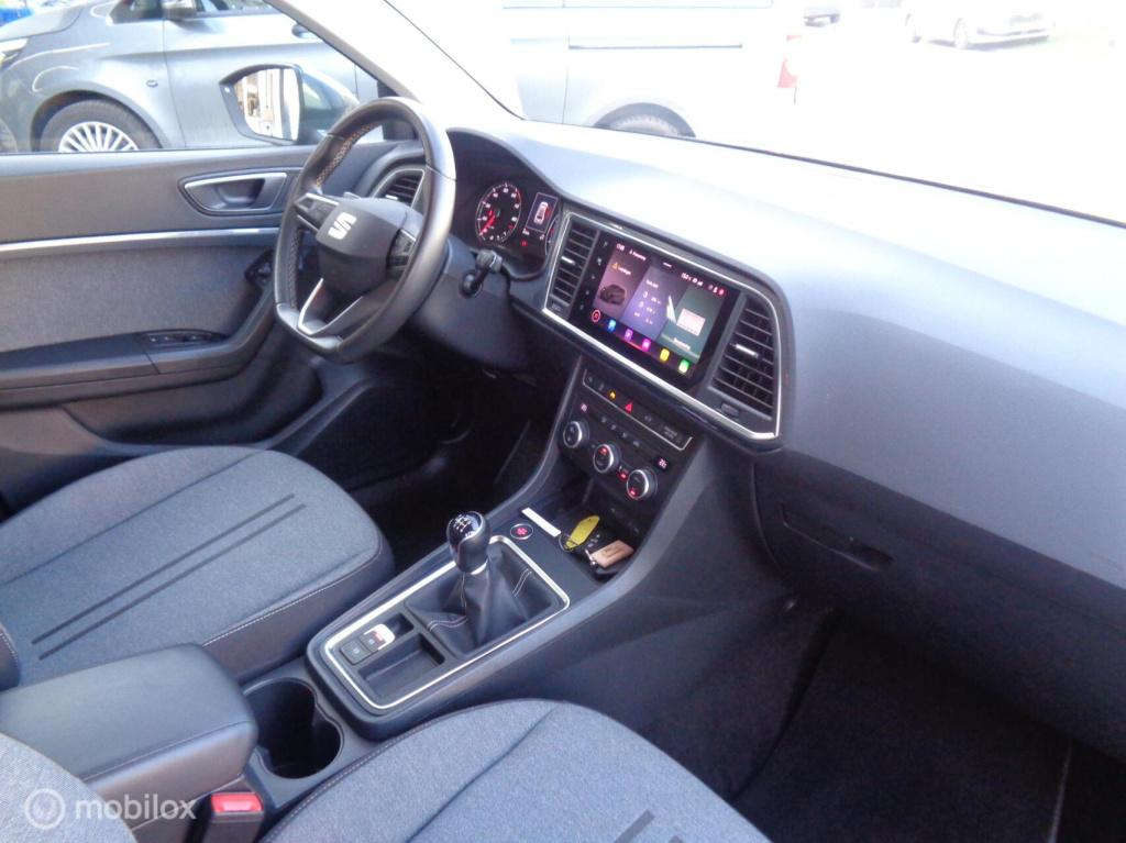 Seat Ateca 1.0 tsi style business intense/airco/led/lm velgen/apple carplay