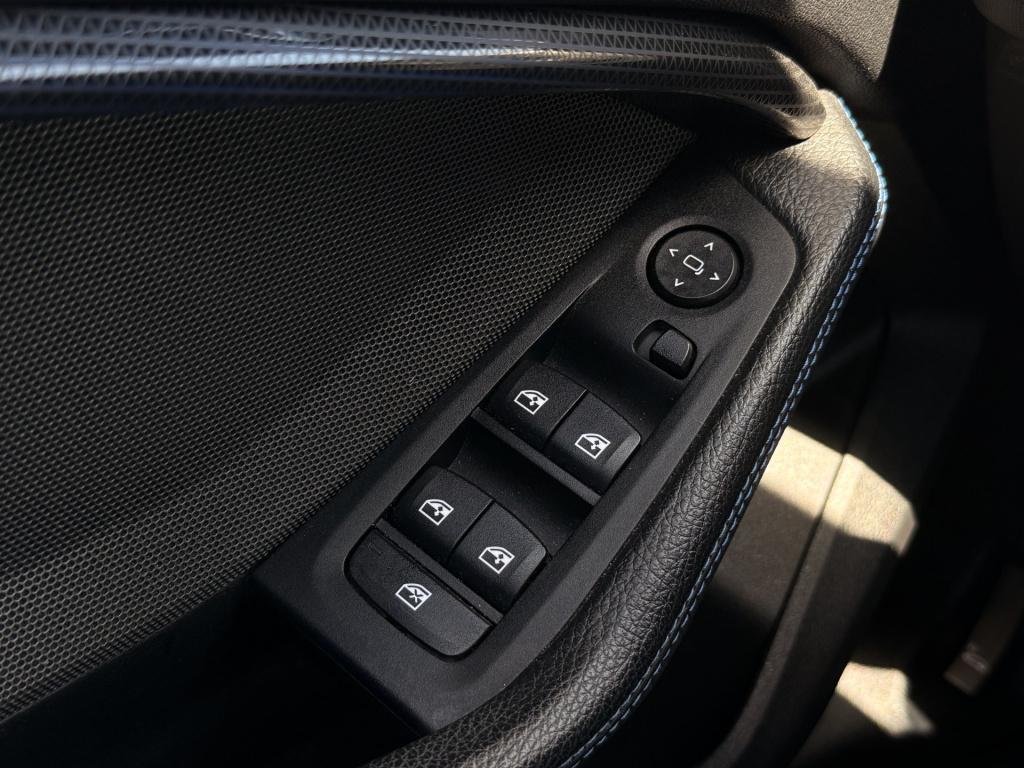 BMW 1 Serie 118i m-sport executive edition | apple carplay | harman kardon 