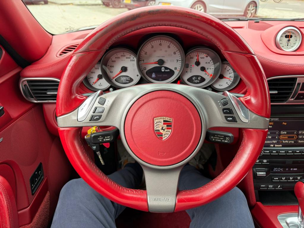 Porsche 911 3.8 carrera 4s