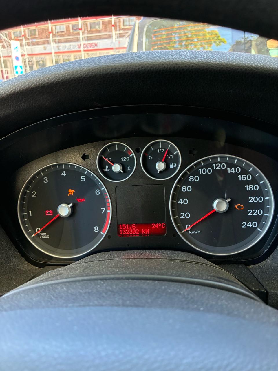 Ford Focus Cabrio, lage km, nieuwe APK