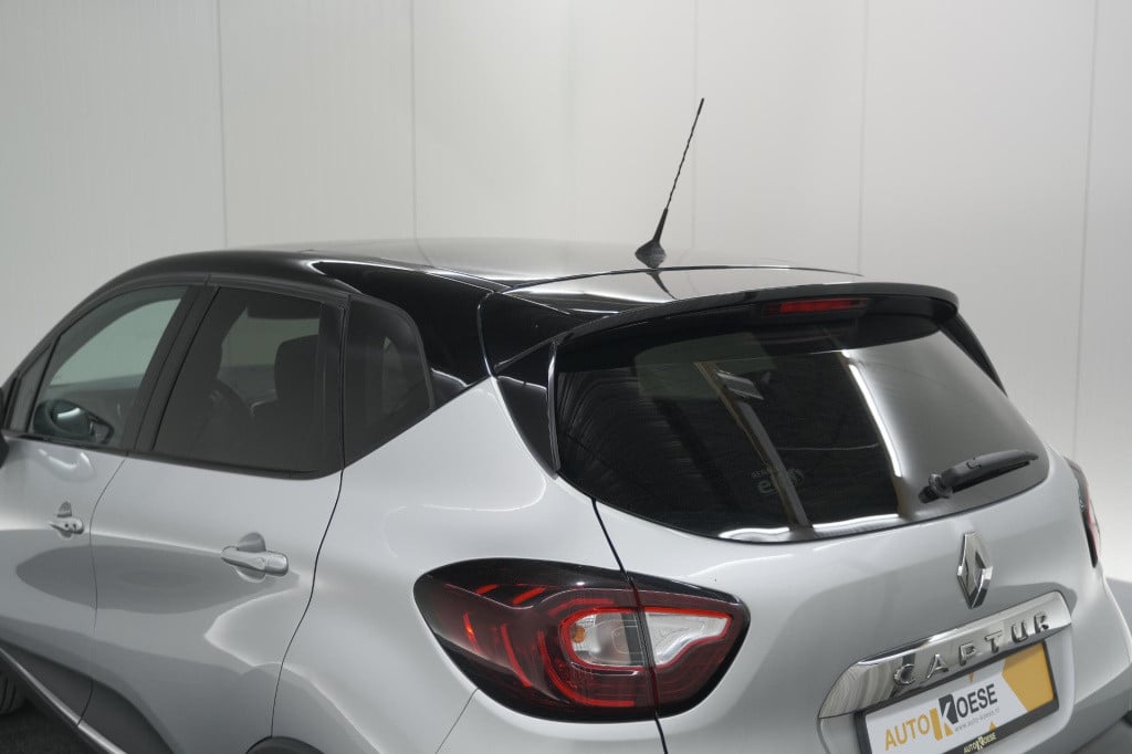 Renault Captur tce 150 edc initiale paris | trekhaak | camera | panoramadak