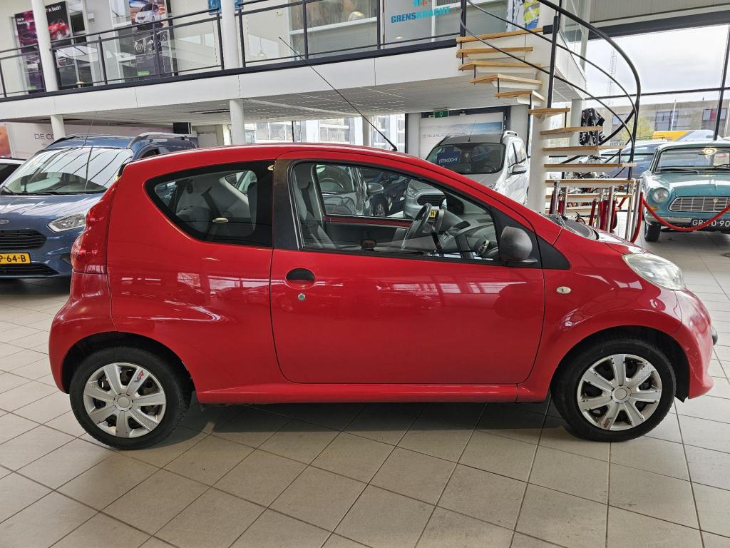 Peugeot 107 1.0-12v xr