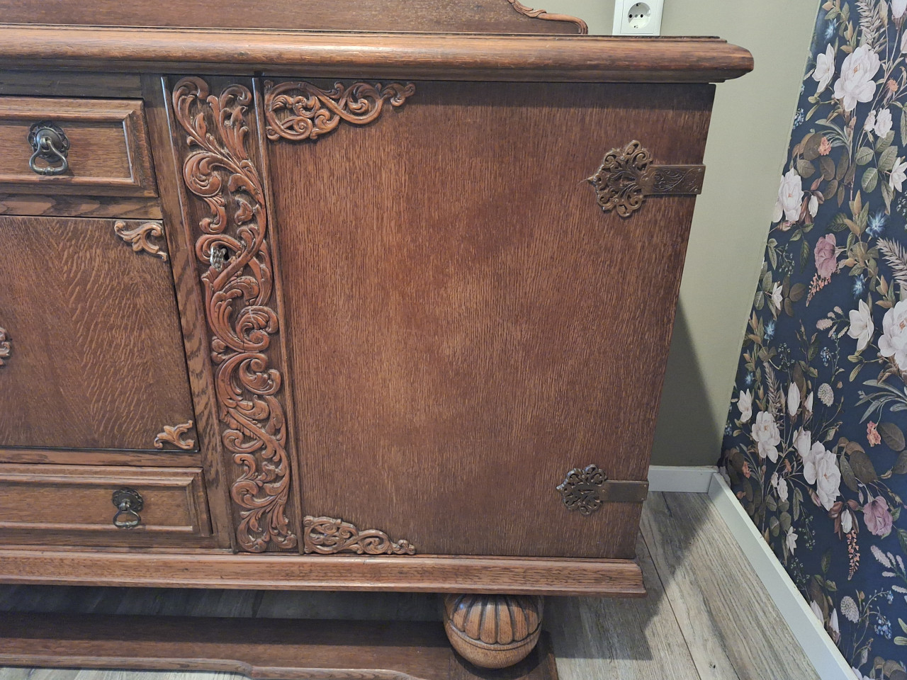 Prachtig antiek dressoir