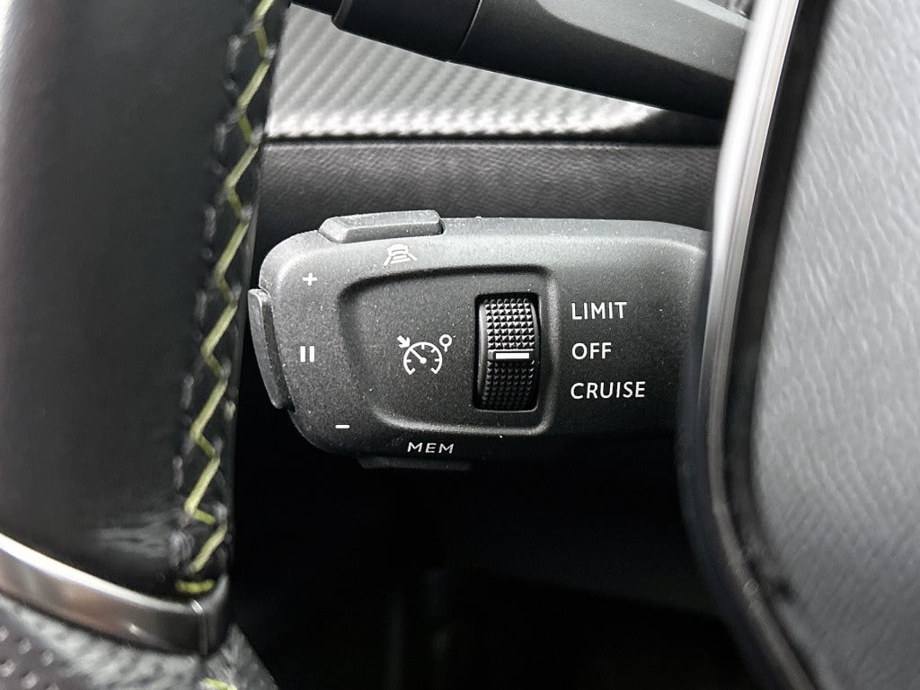 Peugeot E-2008 ev gt pack 50 kwh | rijklaar | achteruitrijcamera | parkeers