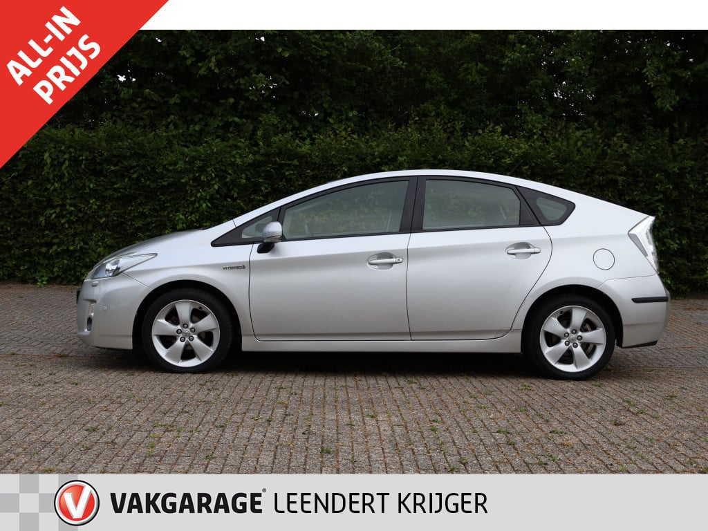 Toyota Prius 1.8 dynamic