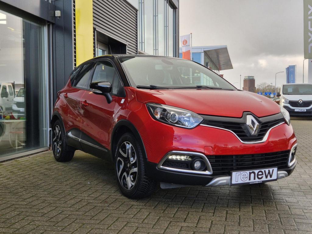 Renault Captur tce 90 helly hansen camera, trekhaak, all season banden, nav