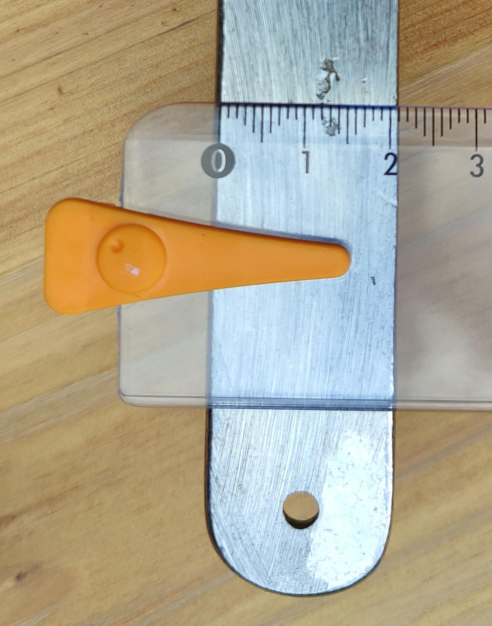 Klamp, waarschijnlijk RVS, geen alu, zie foto's voor meting