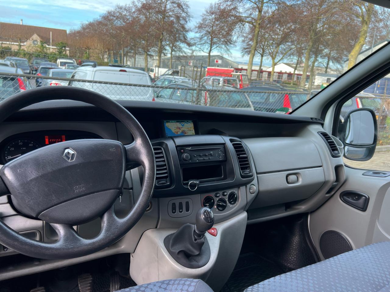 Renault Trafic 2.0dCi T27 L1H1 ZEER NETTE BUS