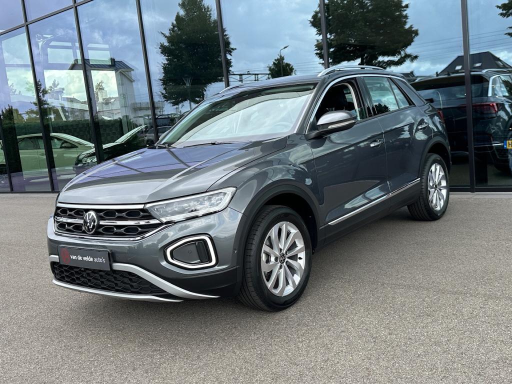 Volkswagen T-roc 1.5 tsi 150pk dsg style | dode hoek | camera | keyless | e
