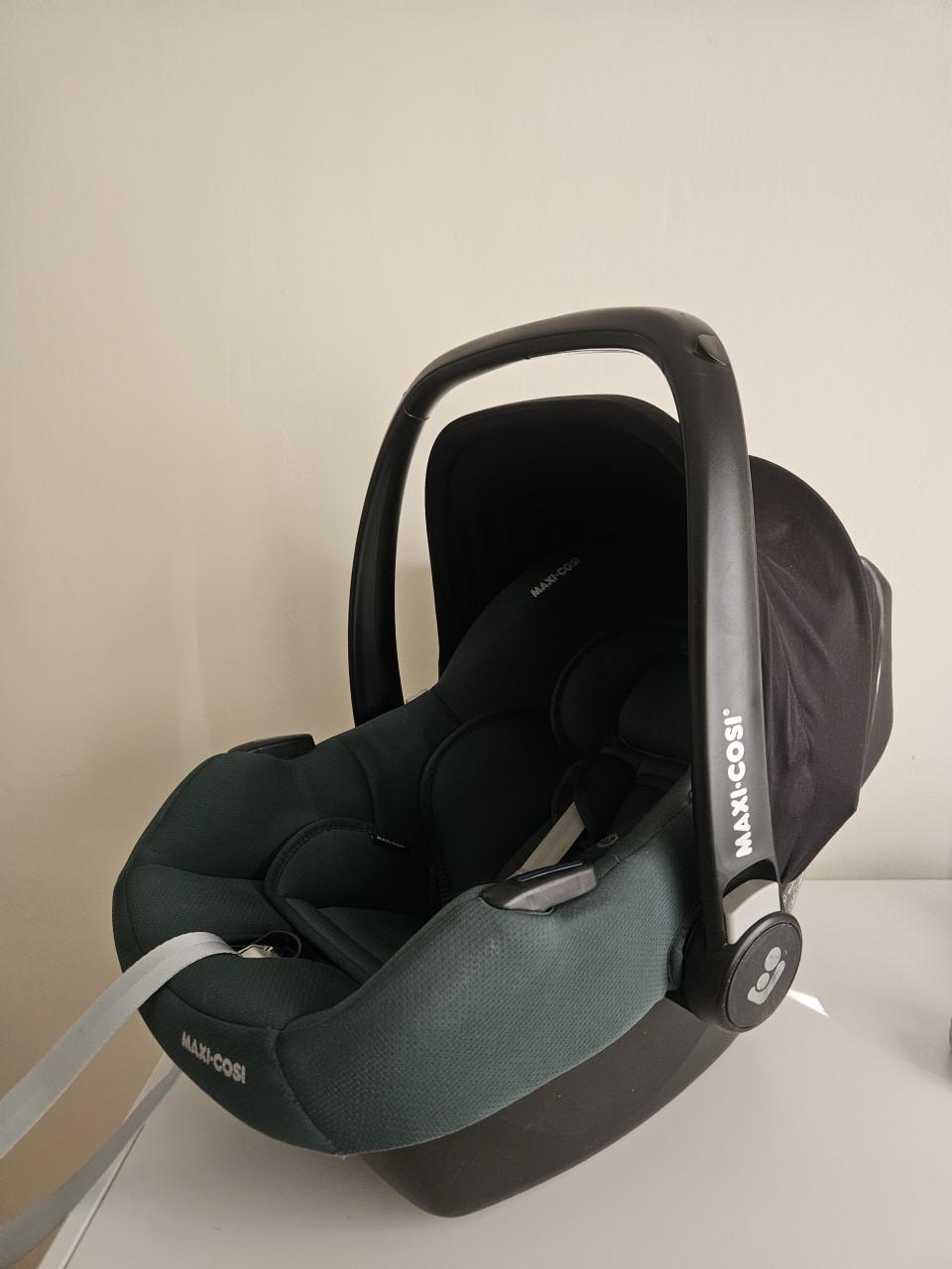 Maxi cosi cabriofix  i-size