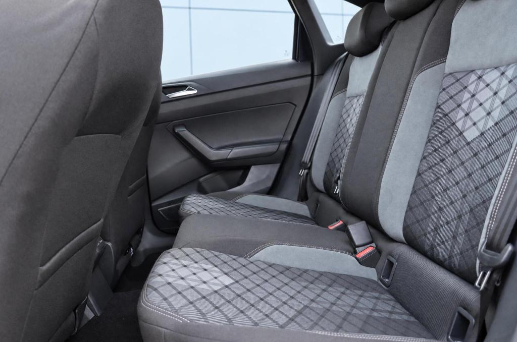 Volkswagen Taigo 1.5 tsi r-line 150pk dsg7