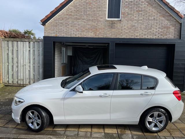 Auto BMW 116i (Feb 2017)