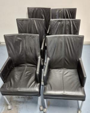 Leren stoelen op wieltjes  6 stuks zwart