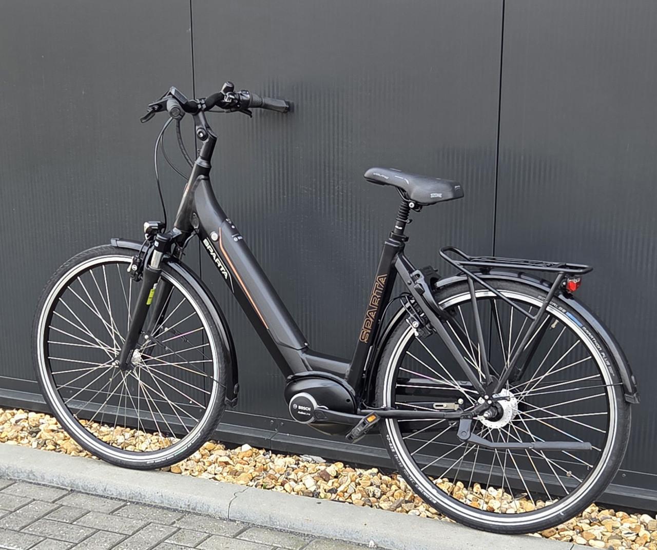 Sparta M7TB 400Wh 53cm Active Line Bosch middenmotor