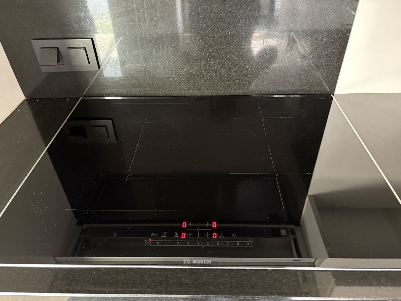 Bosch inductie kookplaat inbouw