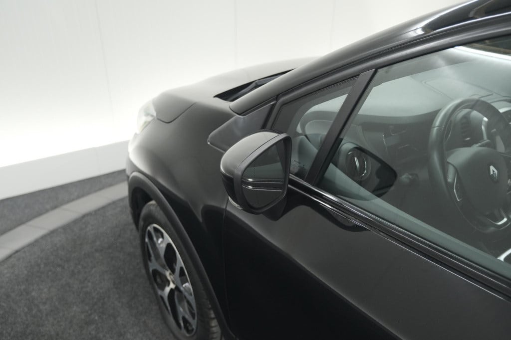 Renault Captur tce 90 intens | lage kilometerstand | parkeersensoren | navi