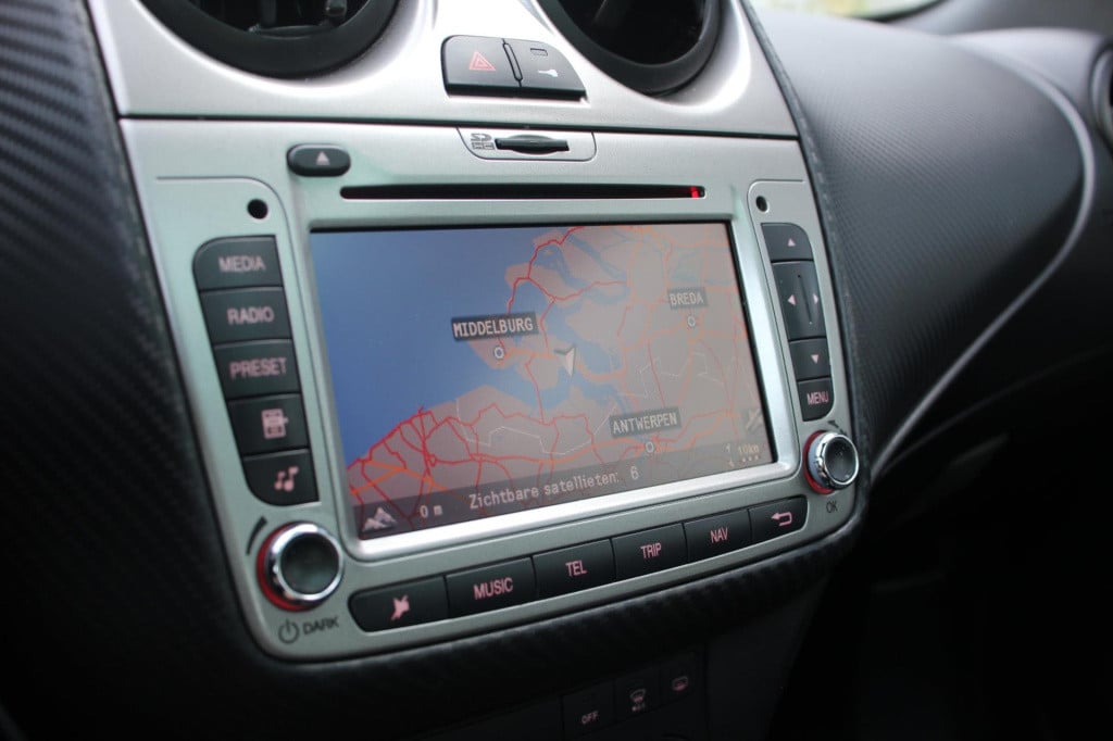 Alfa Romeo MiTo 0.9 twinair sportiva - leder - navi - pano - 18inch - org n