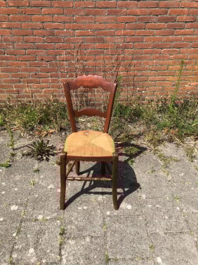 Boeren eettafel stoel.