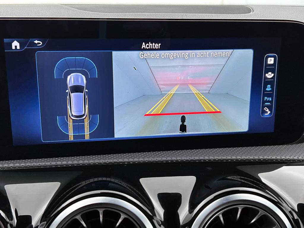 Mercedes-Benz Cla shooting brake 250 e amg plug-in hybride amg line | night